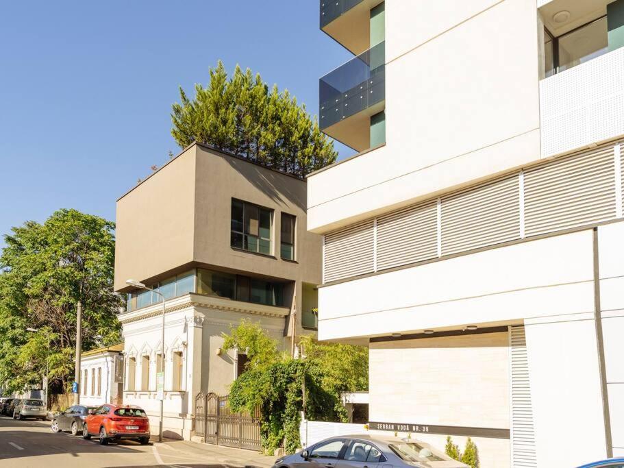 Central 5 Apartment - New Building & Parking Bucharest Exterior photo